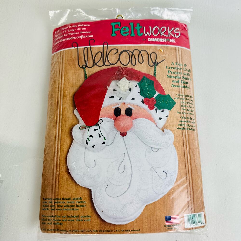 Vintage‎ Dimensions Feltworks Santa Buddy Welcome Christmas Holiday Kit Crafts